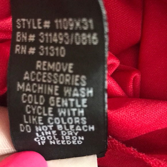 Dress - Picture 8 of 8